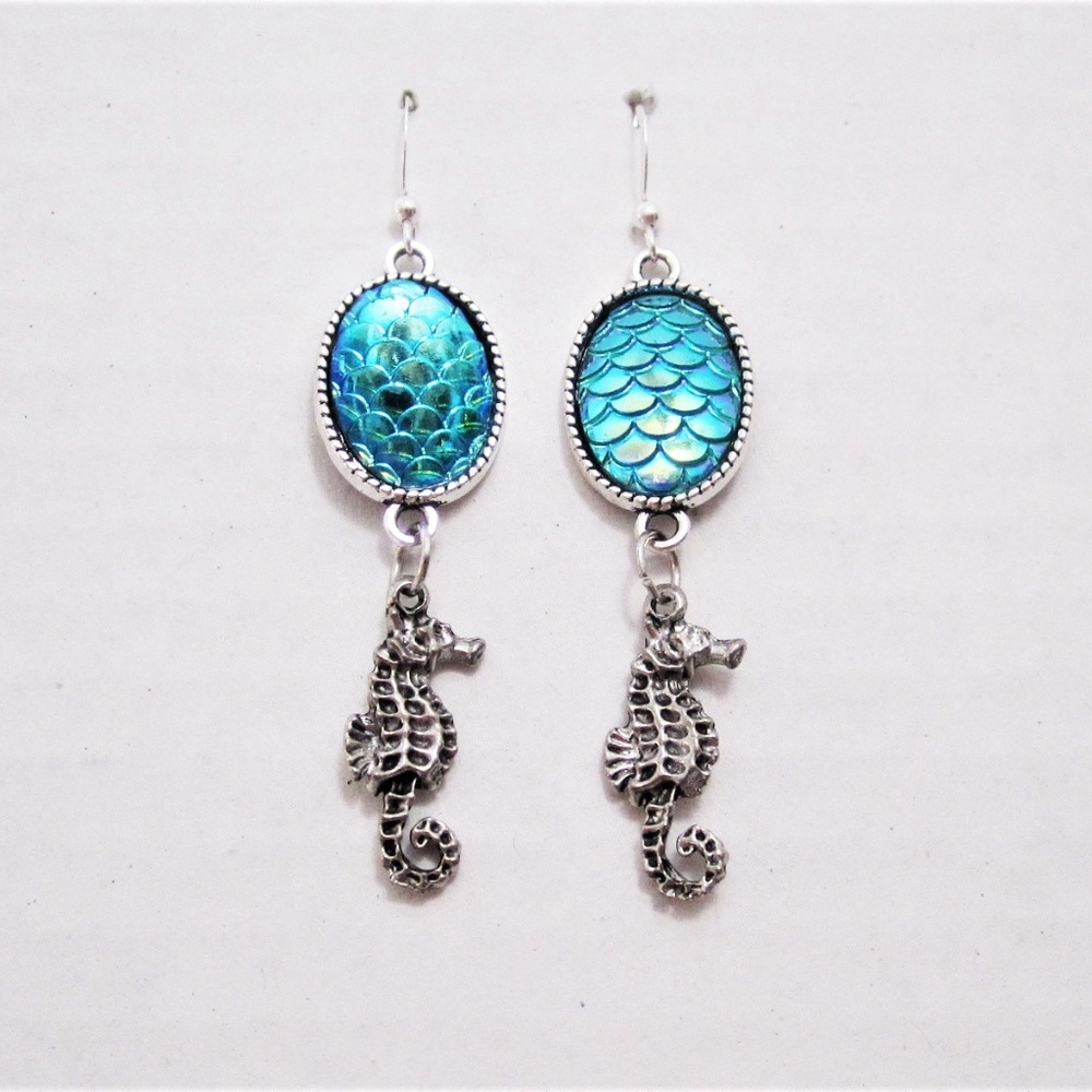 Seahorse  fish  scale  earrings